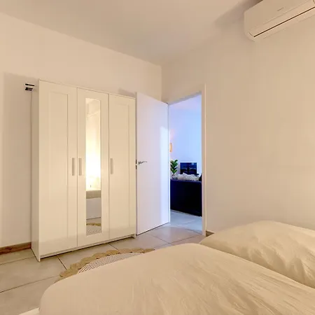 Casa Martina Centre Apartment Estepona